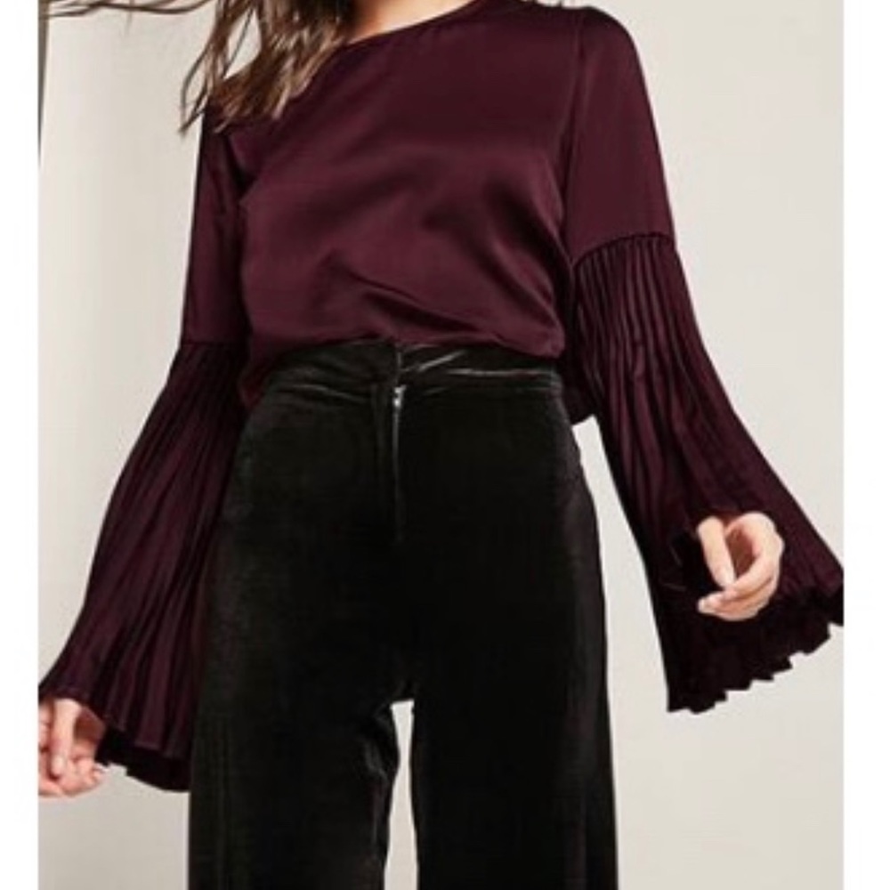 Satin cropped blouse
